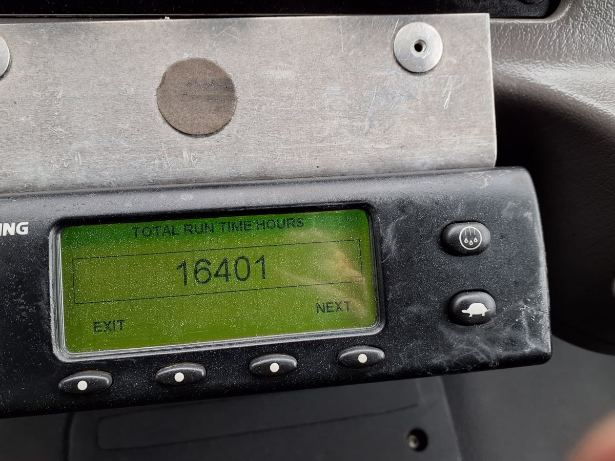 2015 Freightliner/Mercedes M2 106 565871