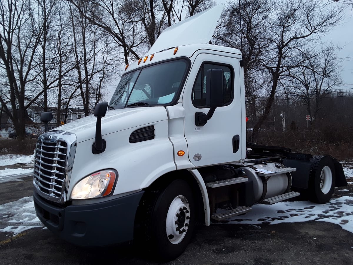 2015 Freightliner/Mercedes CASCADIA 113 567737