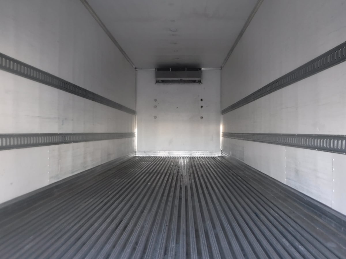 2015 Freightliner/Mercedes M2 106 567870