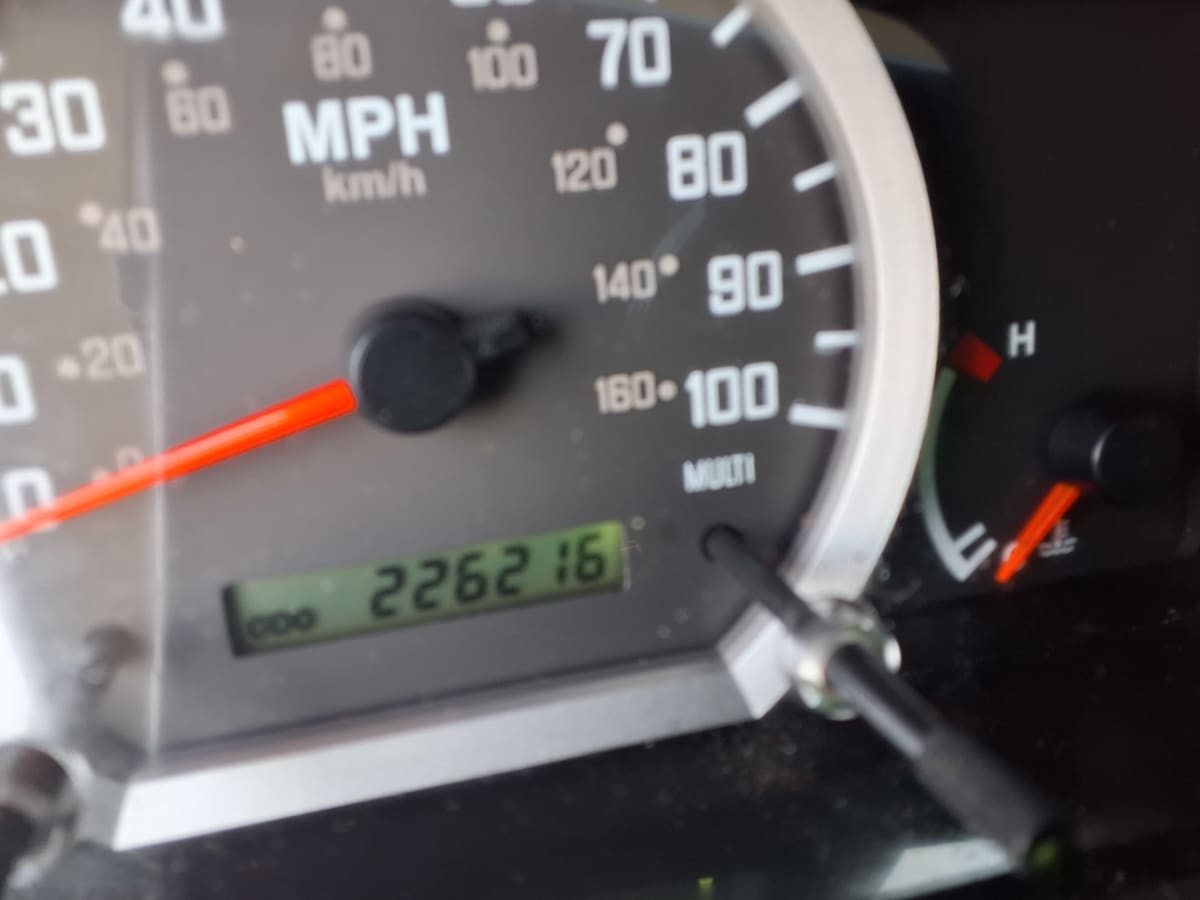 2014 Isuzu NPR HD 568124