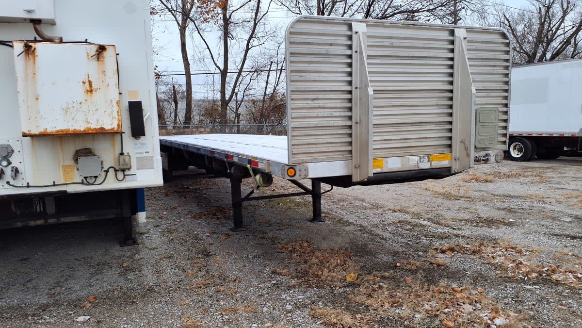 2015 Utility Trailers FS2CHA 48/102 568202