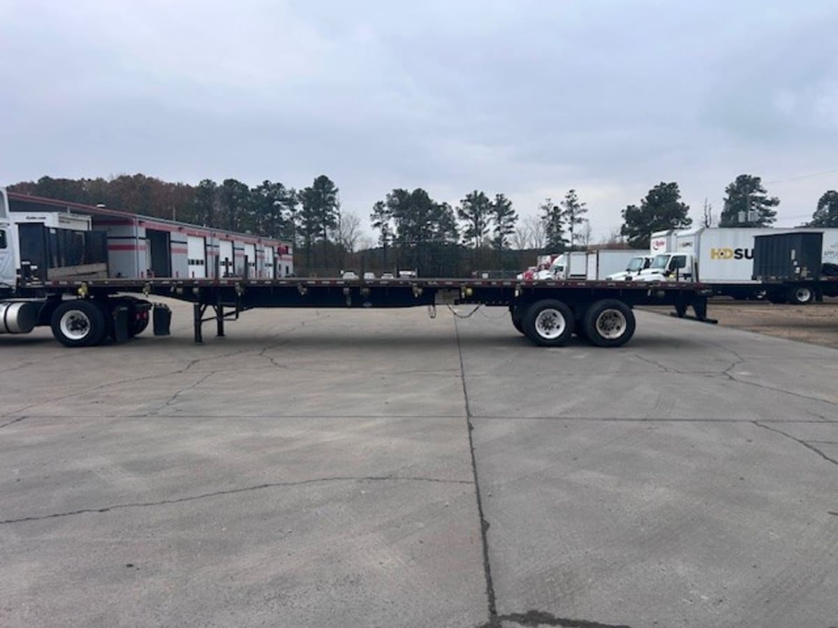2015 Utility Trailers FS2CHS 48/102 568421