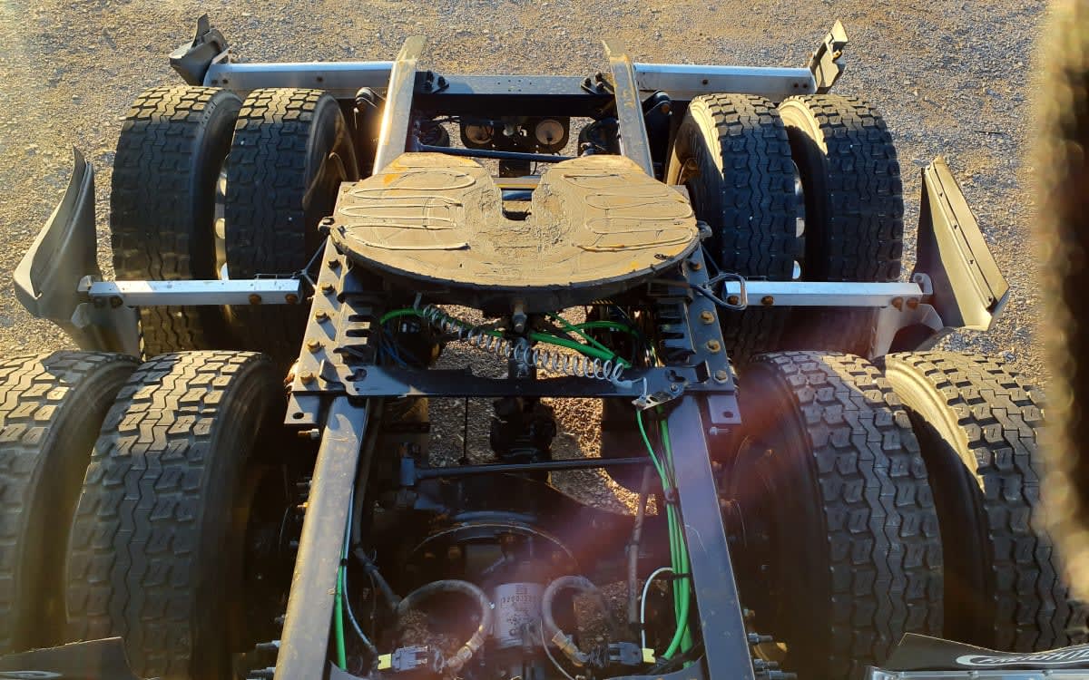 2022 Freightliner - image 13