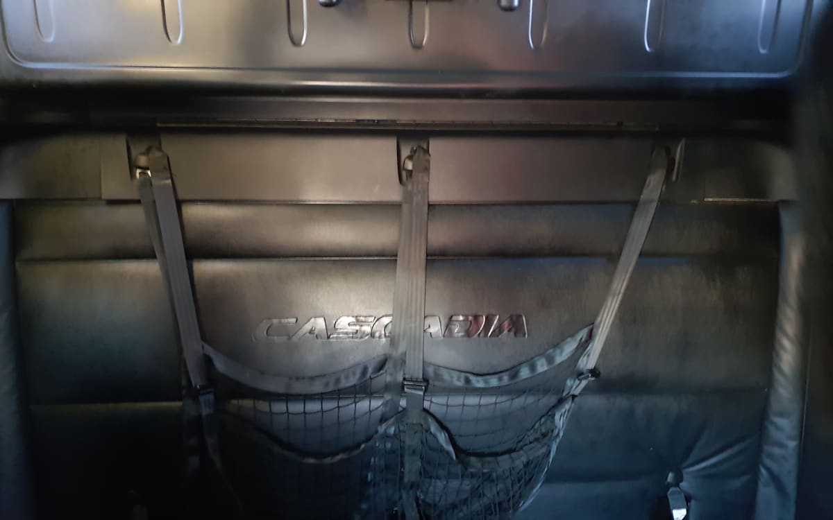 2022 Freightliner - image 8