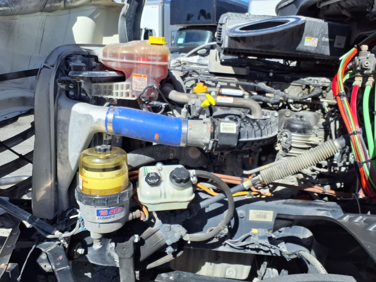 2022 Freightliner - image 8