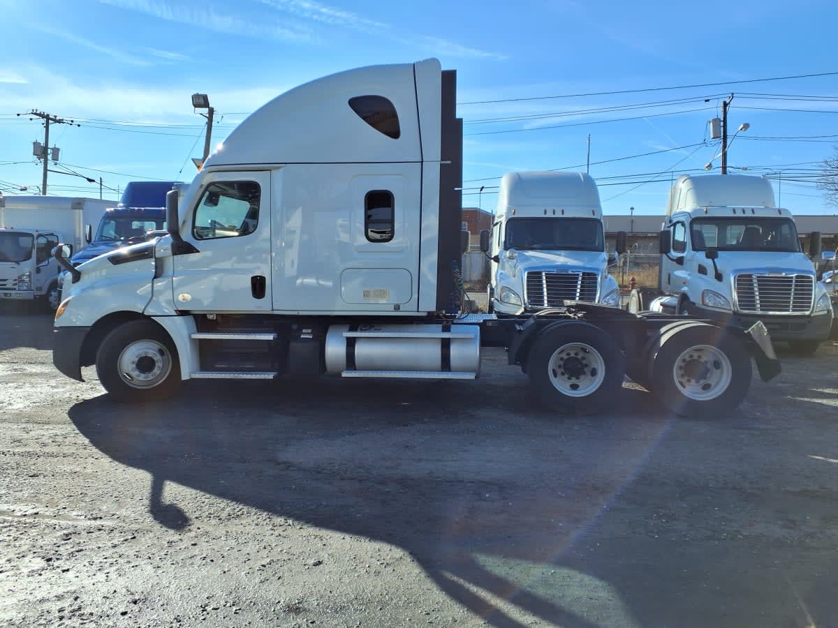 2022 Freightliner/Mercedes NEW CASCADIA PX12664 569525