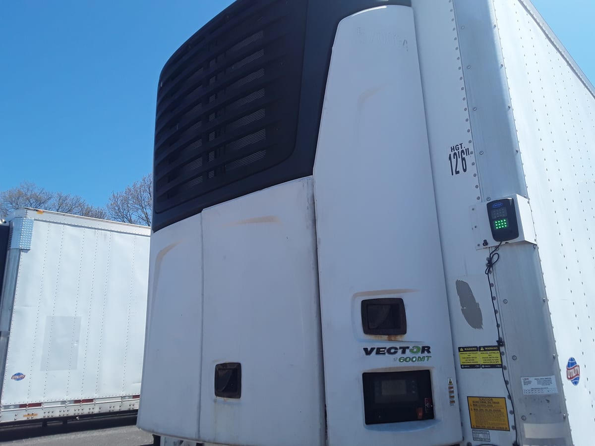 2015 Utility Trailers VS2RA 48/150/102 570004