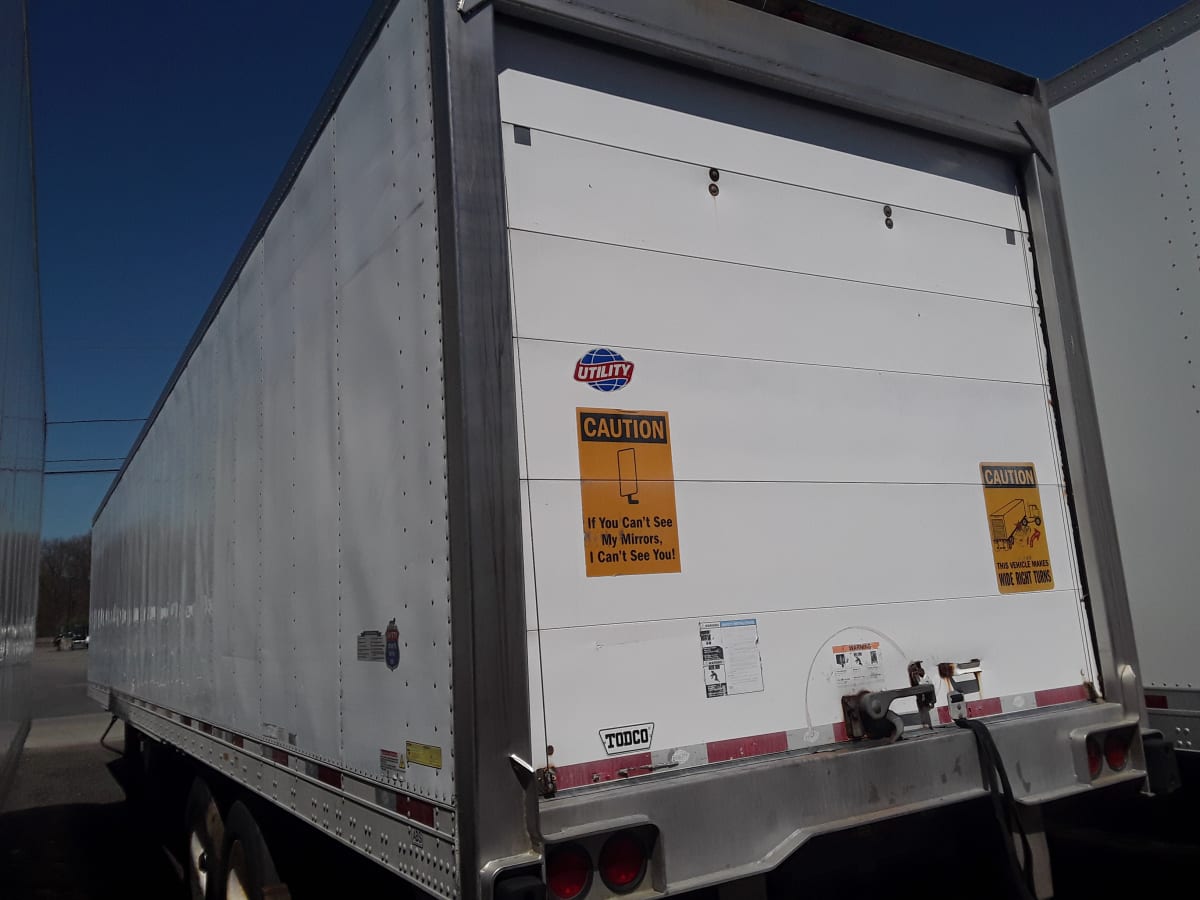 2015 Utility Trailers VS2RA 48/150/102 570004