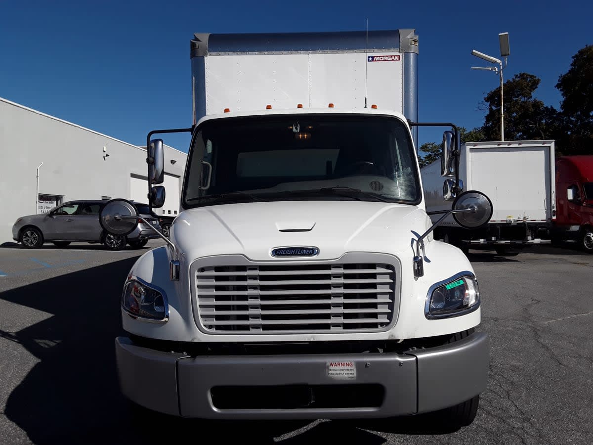 2023 Freightliner/Mercedes M2 106 570202