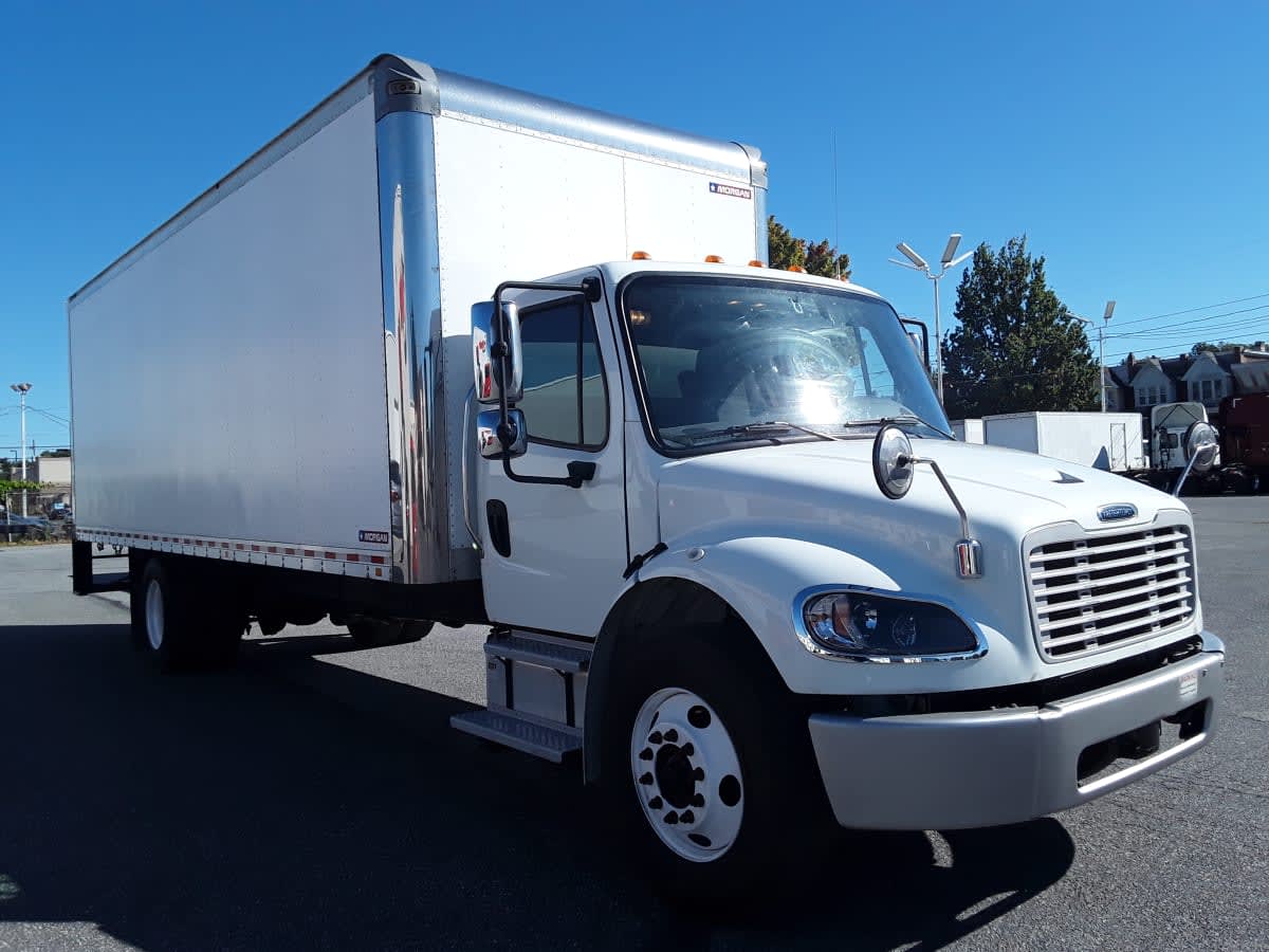 2023 Freightliner/Mercedes M2 106 570202