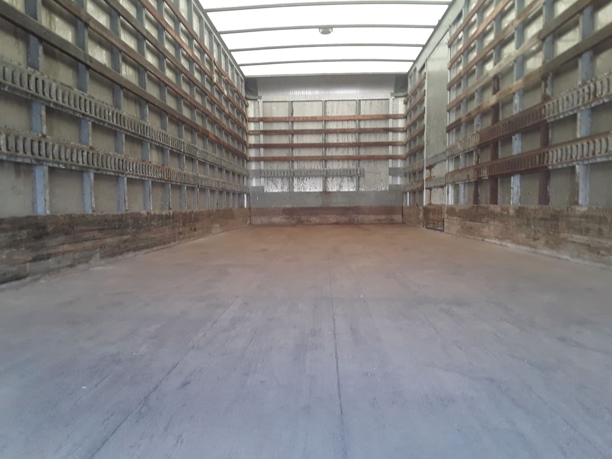 2015 Freightliner M2 106 570901