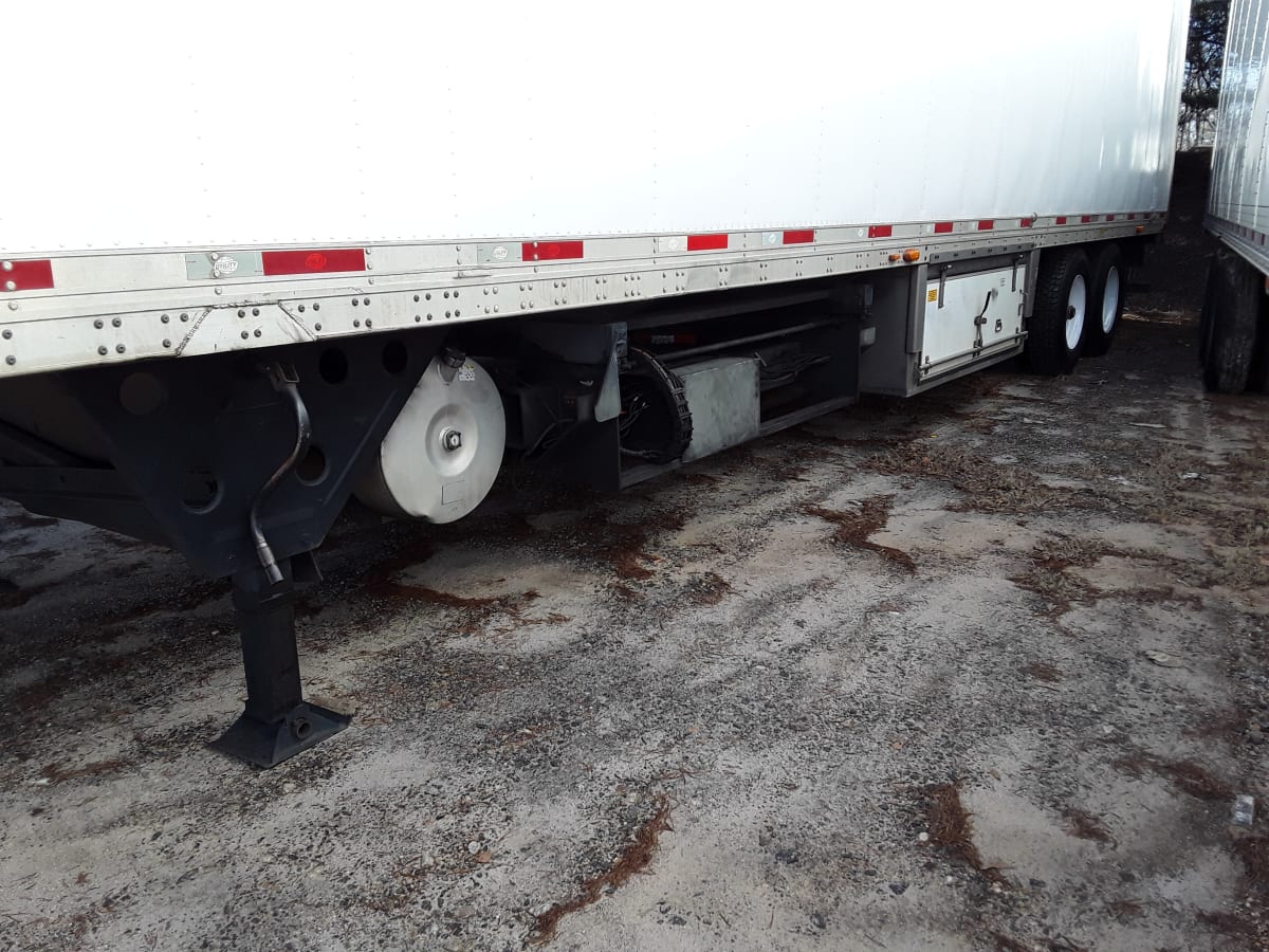 2015 Utility Trailers VS2RA 48/162/102 571222