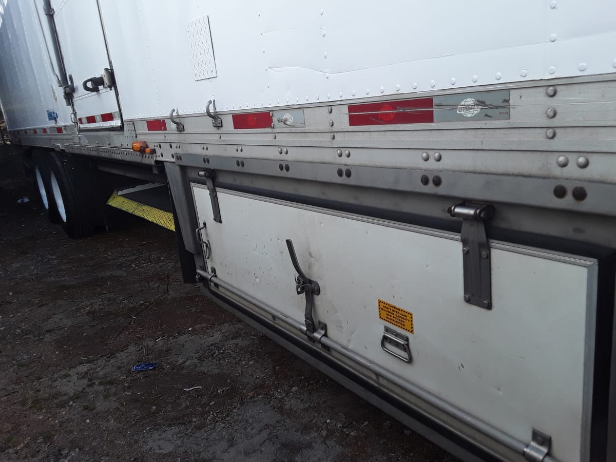 2015 Utility Trailers VS2RA 48/162/102 571238