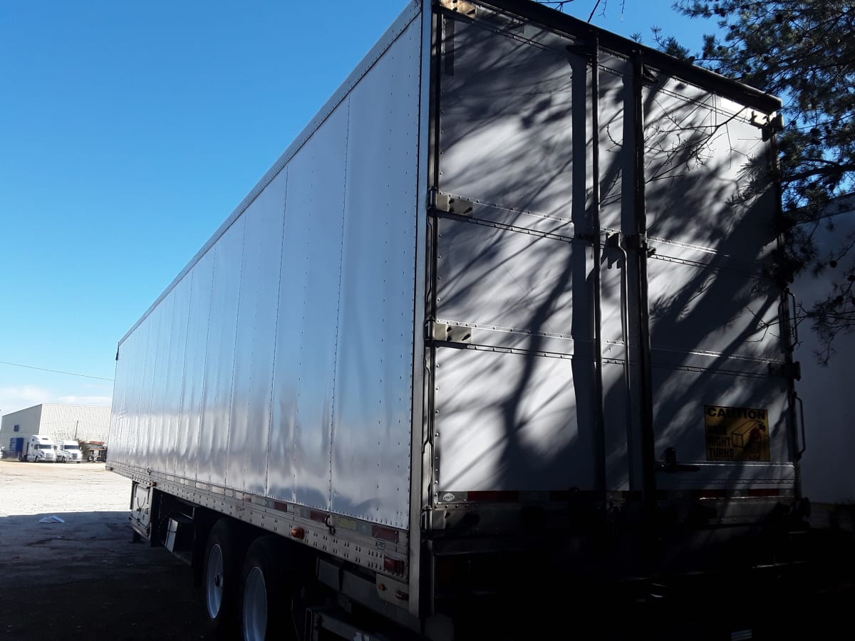 2015 Utility Trailers VS2RA 48/162/102 571238