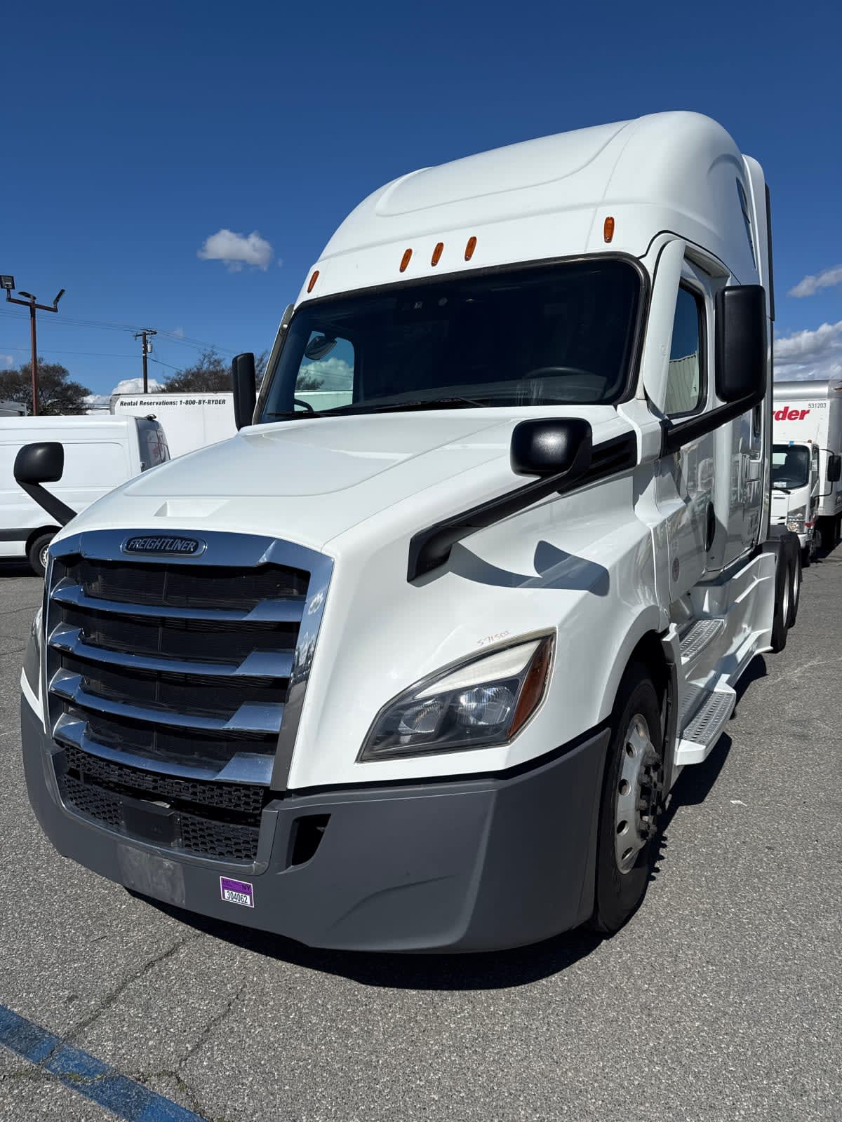 2022 Freightliner - image 3