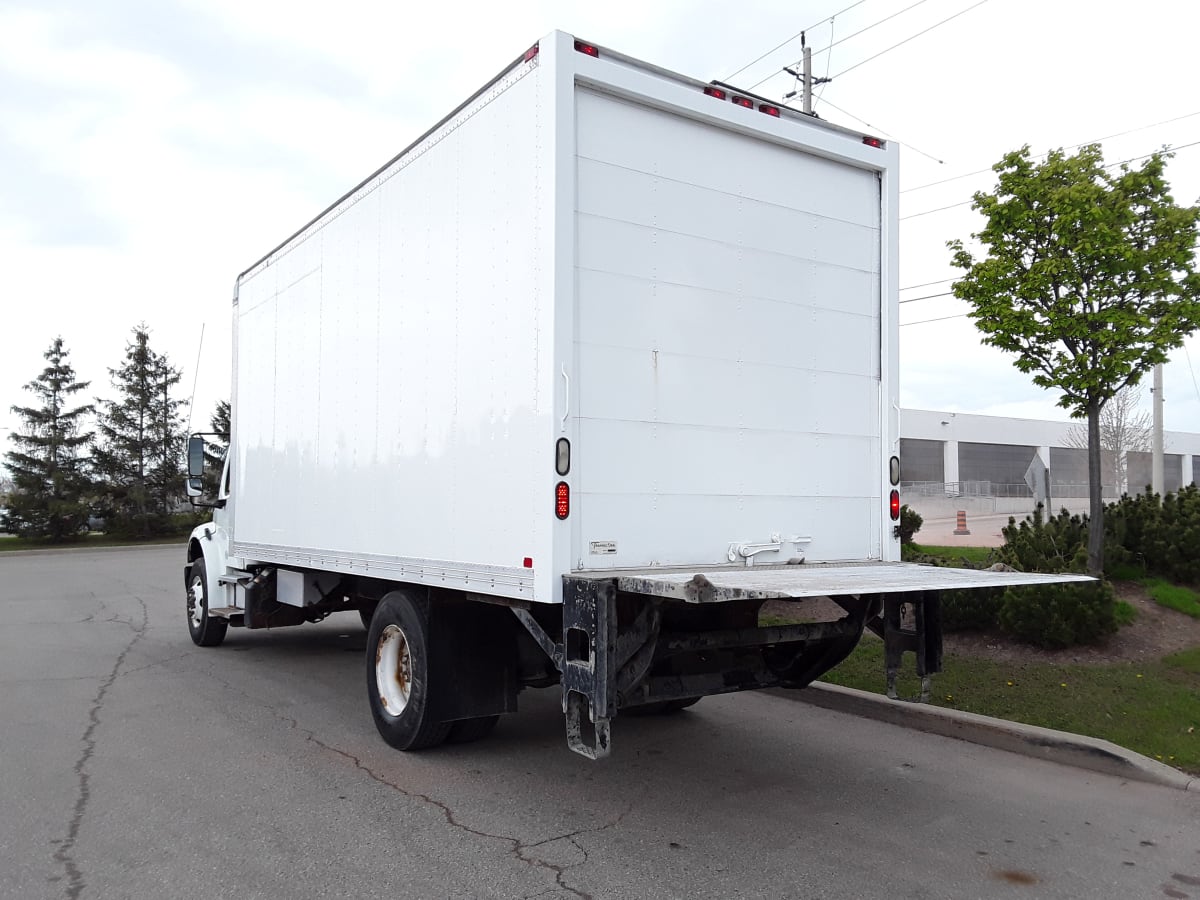 2015 Freightliner/Mercedes M2 106 571674