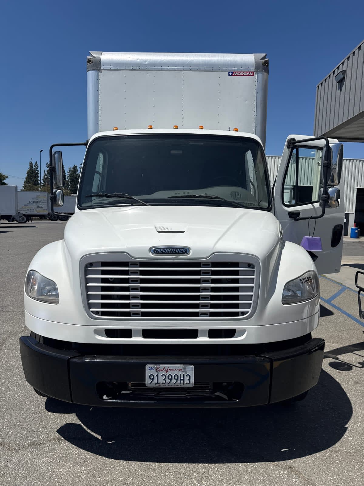 2022 Freightliner M2 106 in Pomona, CA — photo 2