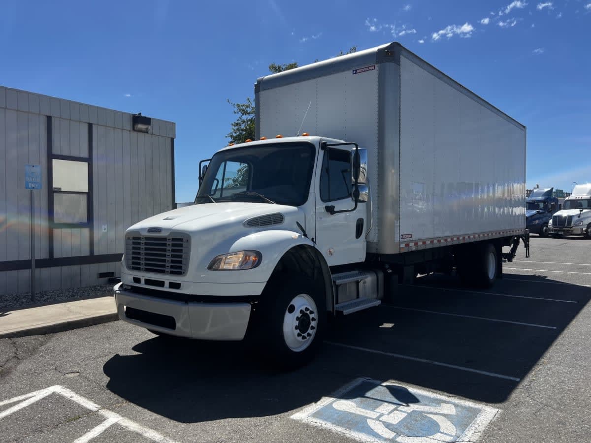 2022 Freightliner M2 106 in West Sacramento, CA