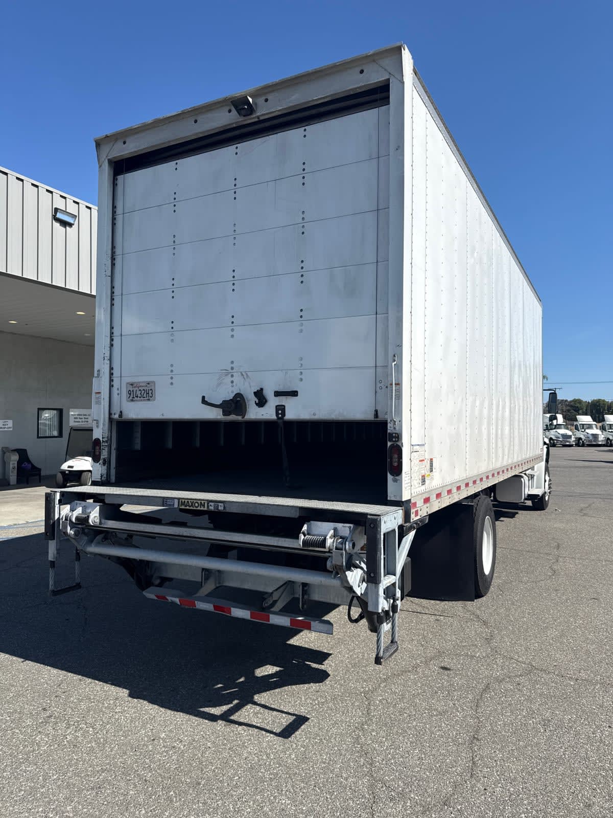 2022 Freightliner M2 106 in Pomona, CA — photo 6
