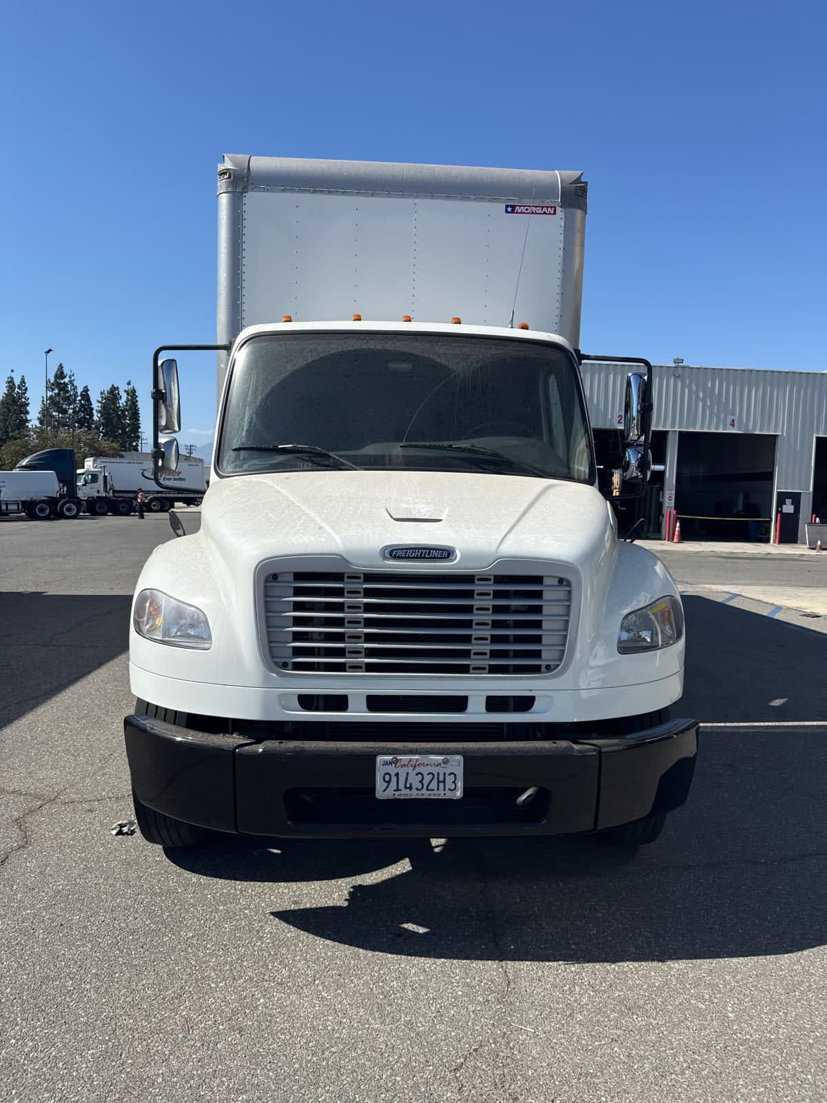 2022 Freightliner M2 106 in Pomona, CA — photo 2