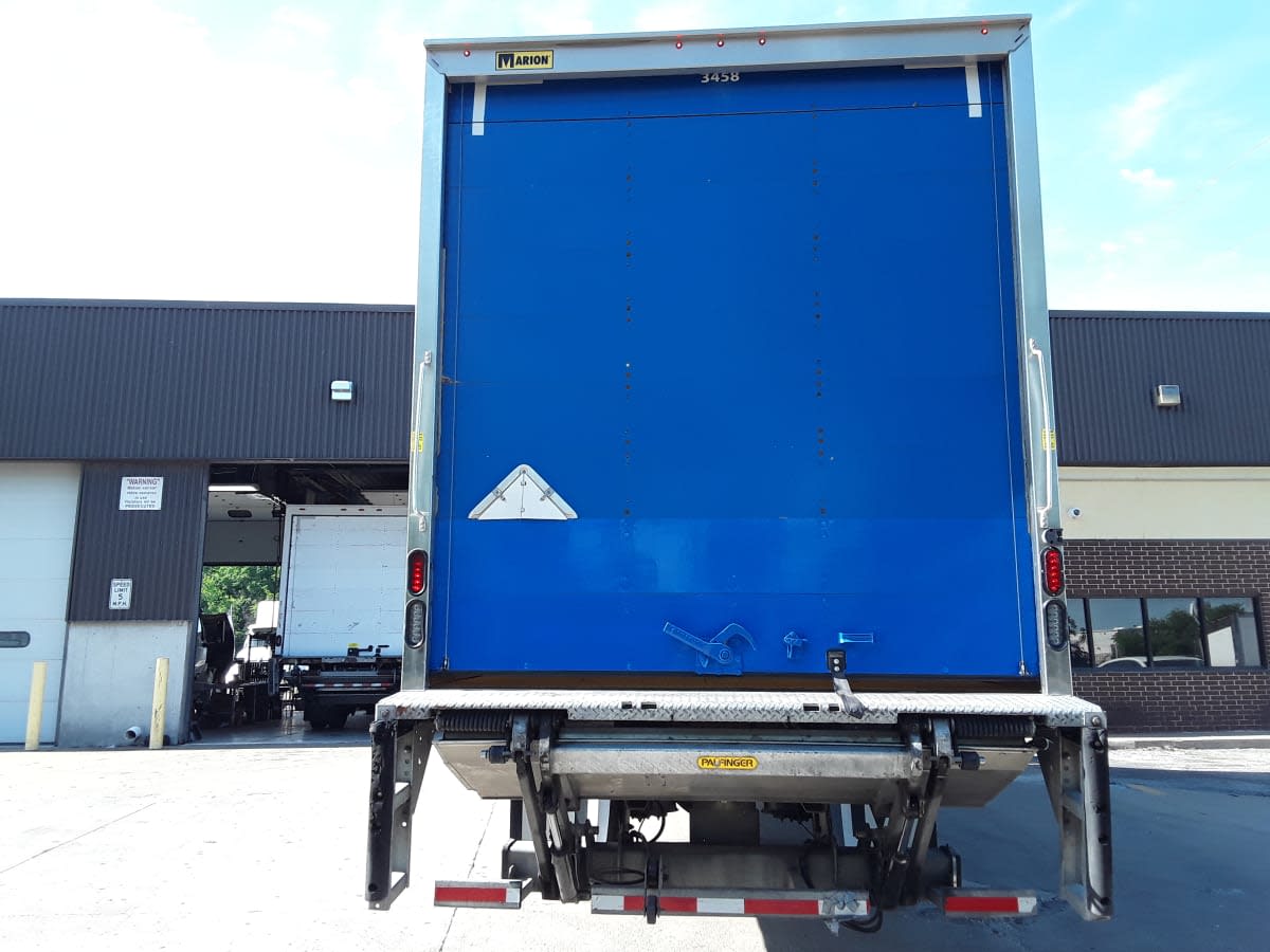 2022 Freightliner/Mercedes M2 106 571848