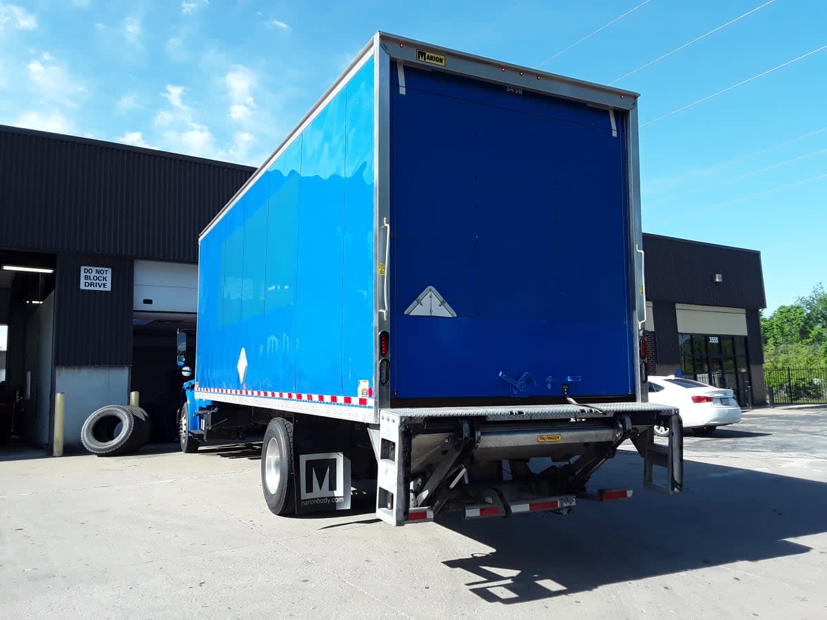 2022 Freightliner/Mercedes M2 106 571848