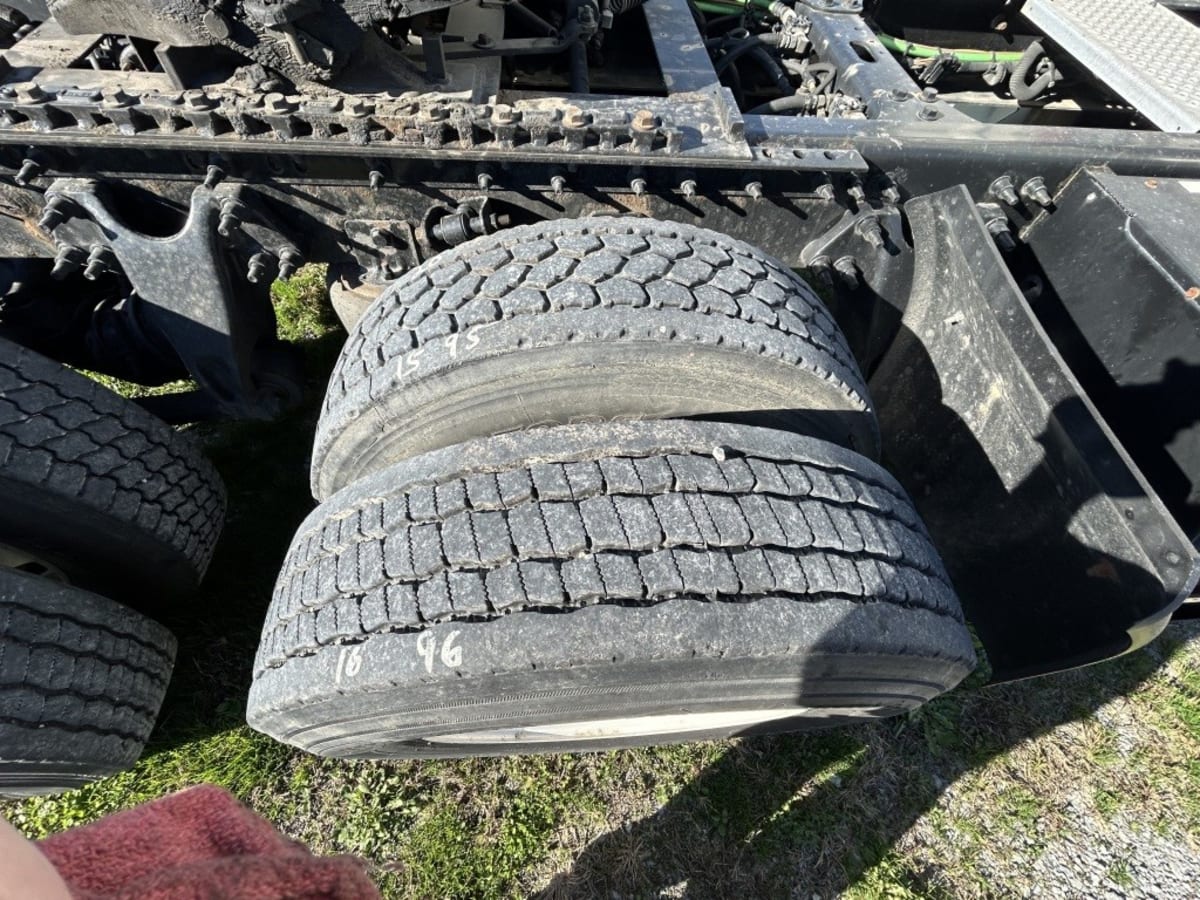 2018 Navistar International LT625 SLPR CAB 572522