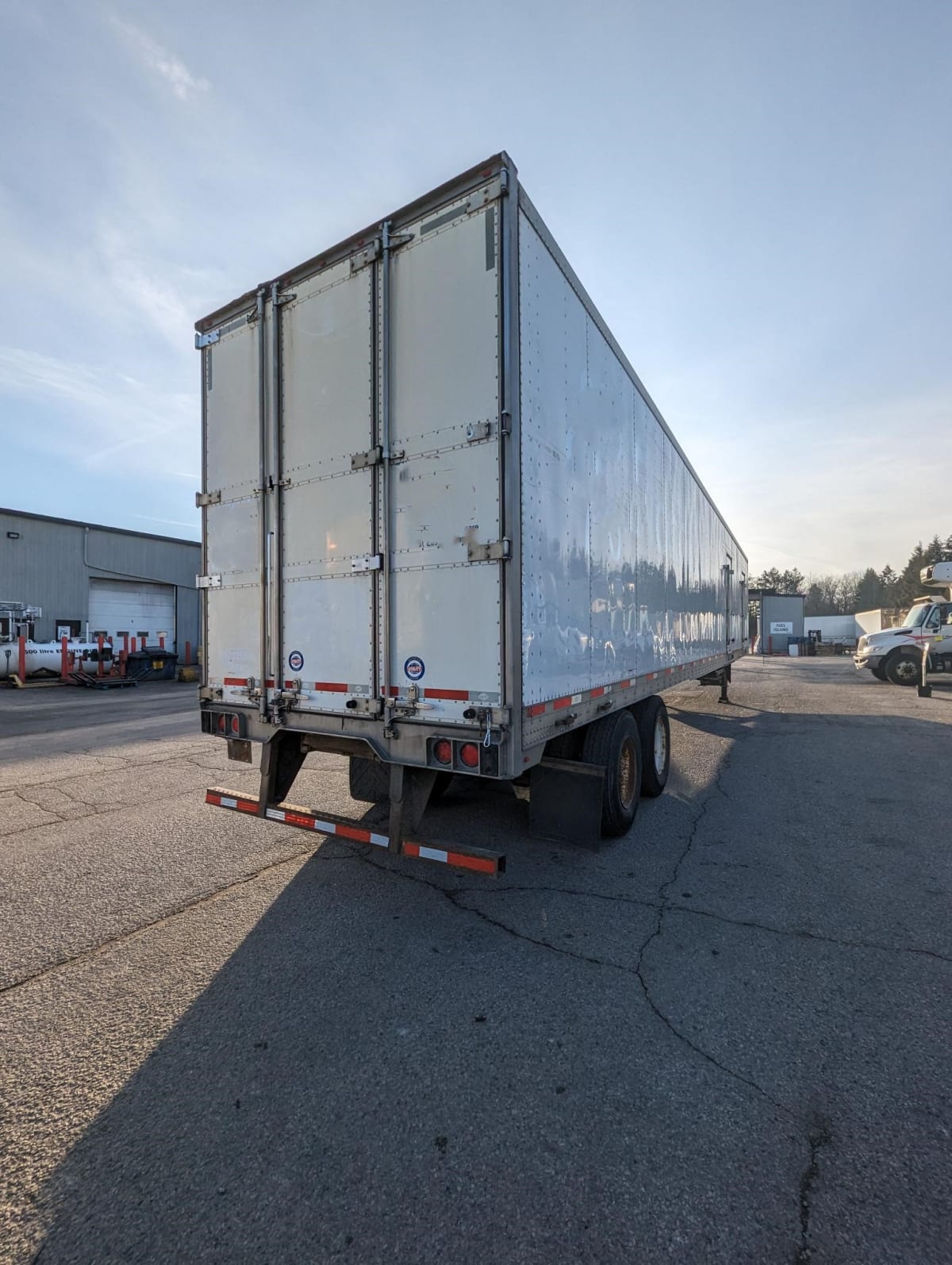 2015 Utility Trailers VS2RA 53/156/102 573268