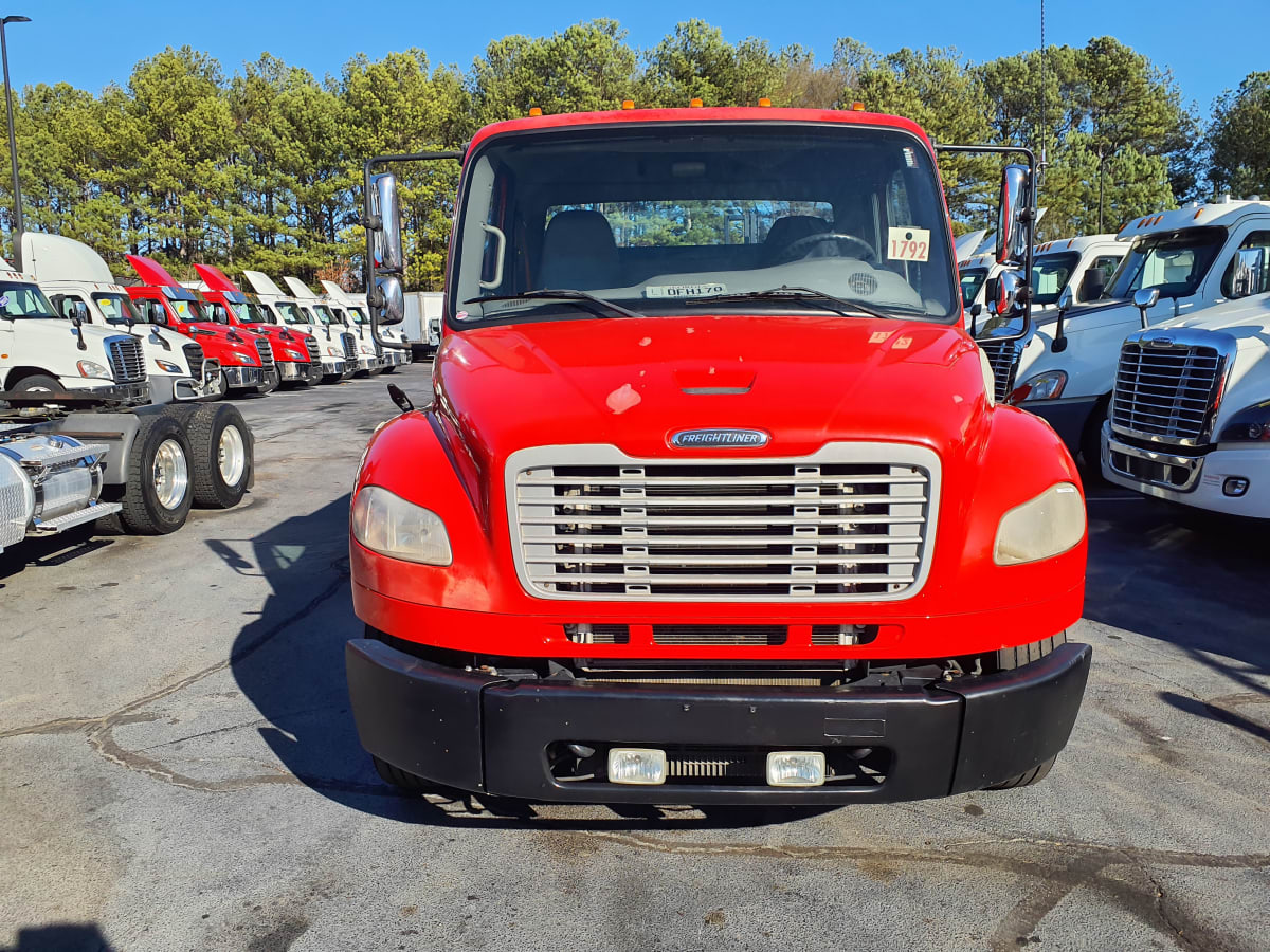 2015 Freightliner/Mercedes M2 106 573403