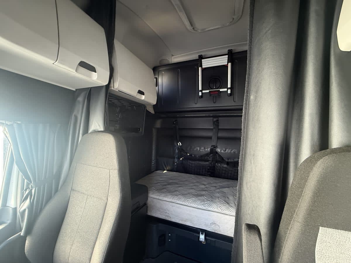 2023 Freightliner/Mercedes NEW CASCADIA PX12664 574073