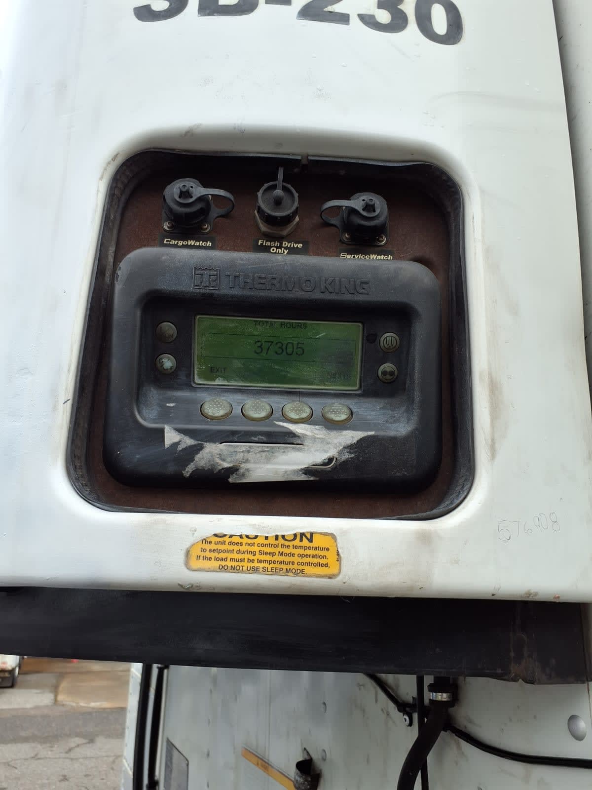 2014 Vanguard Trailer Corp R8000B 53/102/162 576908