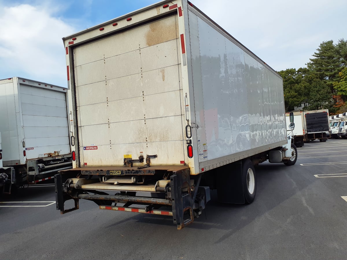 2015 Freightliner/Mercedes M2 106 576973