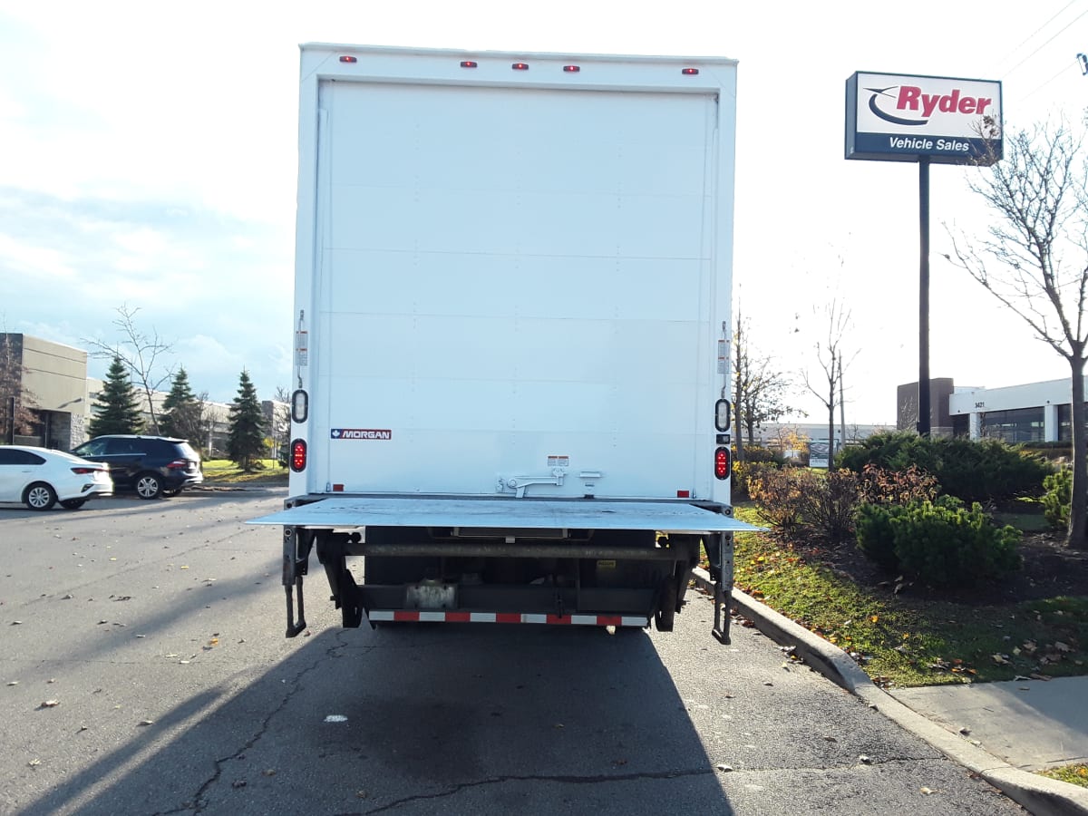 2015 Freightliner/Mercedes M2 106 577078