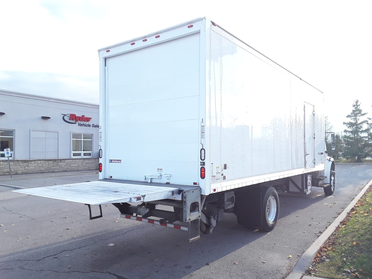 2015 Freightliner/Mercedes M2 106 577078