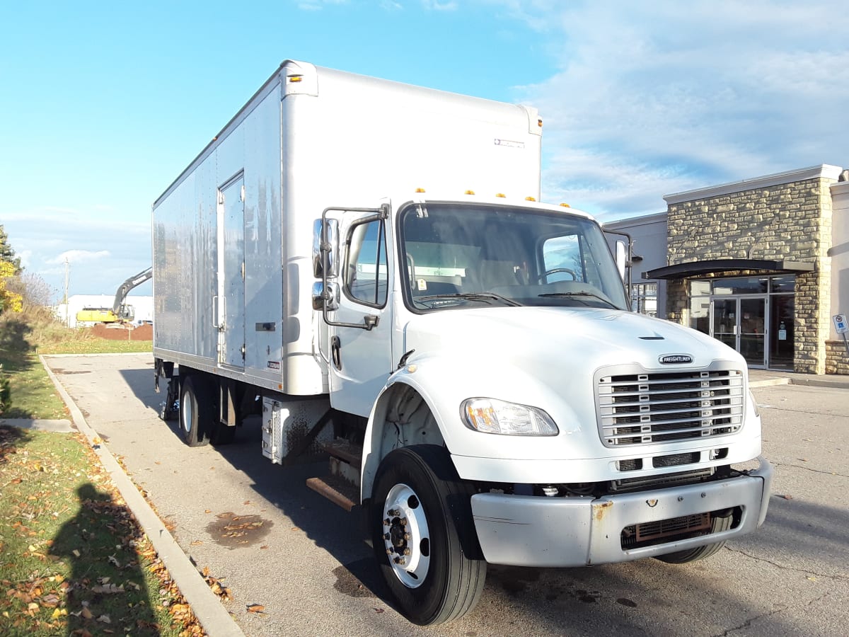 2015 Freightliner/Mercedes M2 106 577078