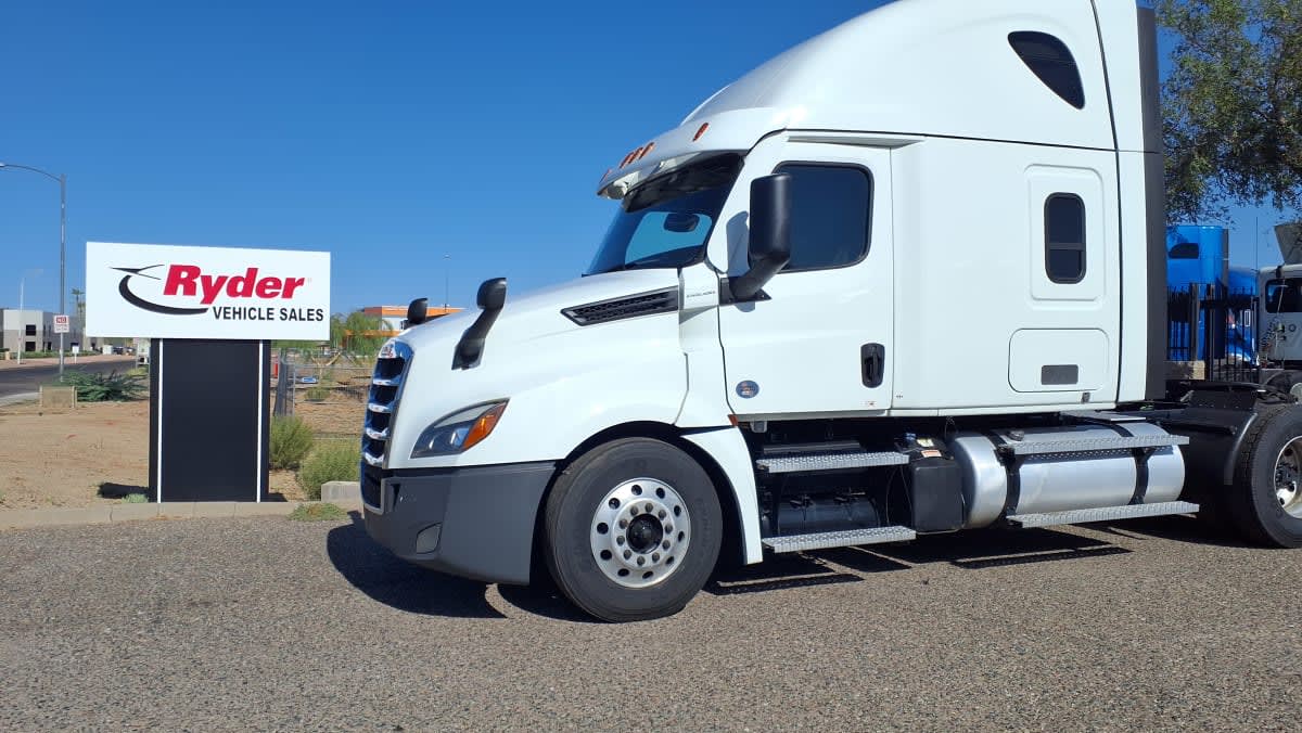 2023 Freightliner Cascadia in Phoenix, AZ