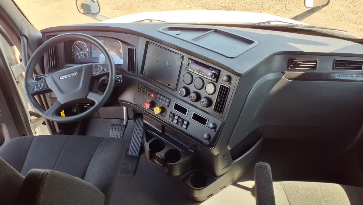 2023 Freightliner/Mercedes NEW CASCADIA PX12664 577424