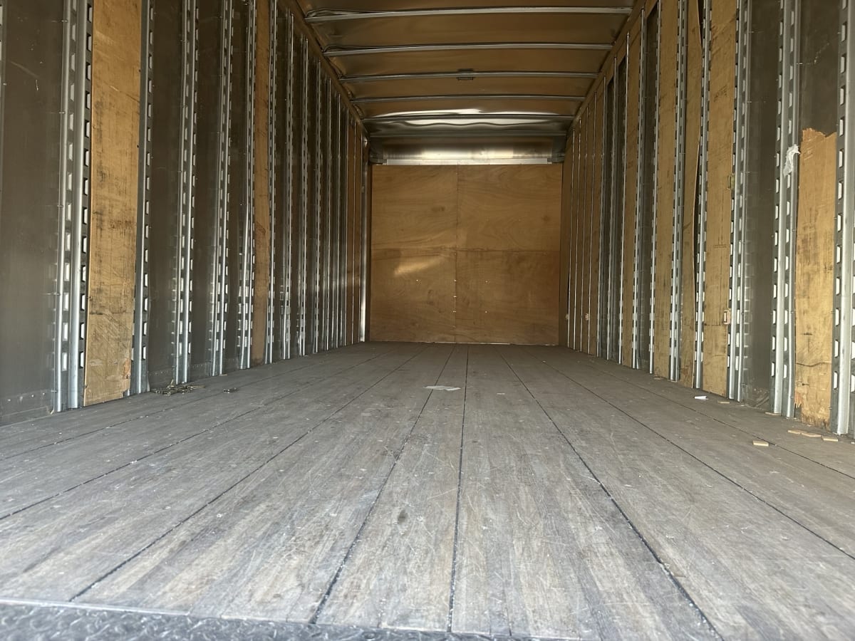 2020 Freightliner/Mercedes M2 106 581080