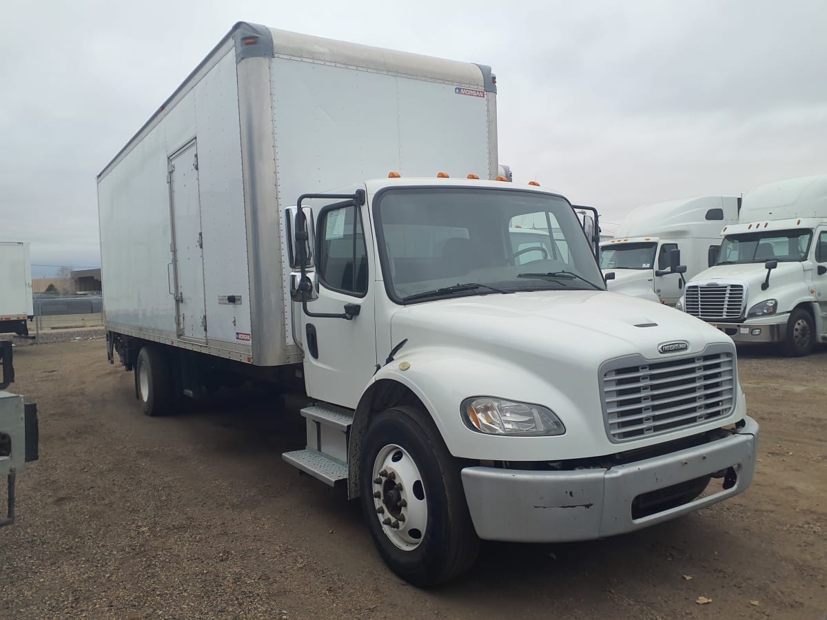 2015 Freightliner/Mercedes M2 106 581360