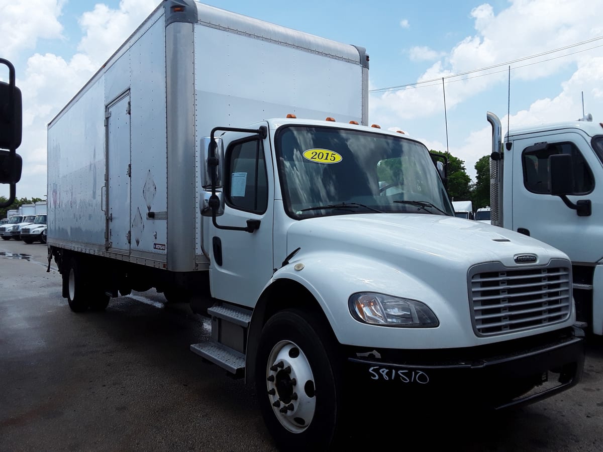 2015 Freightliner/Mercedes M2 106 581510