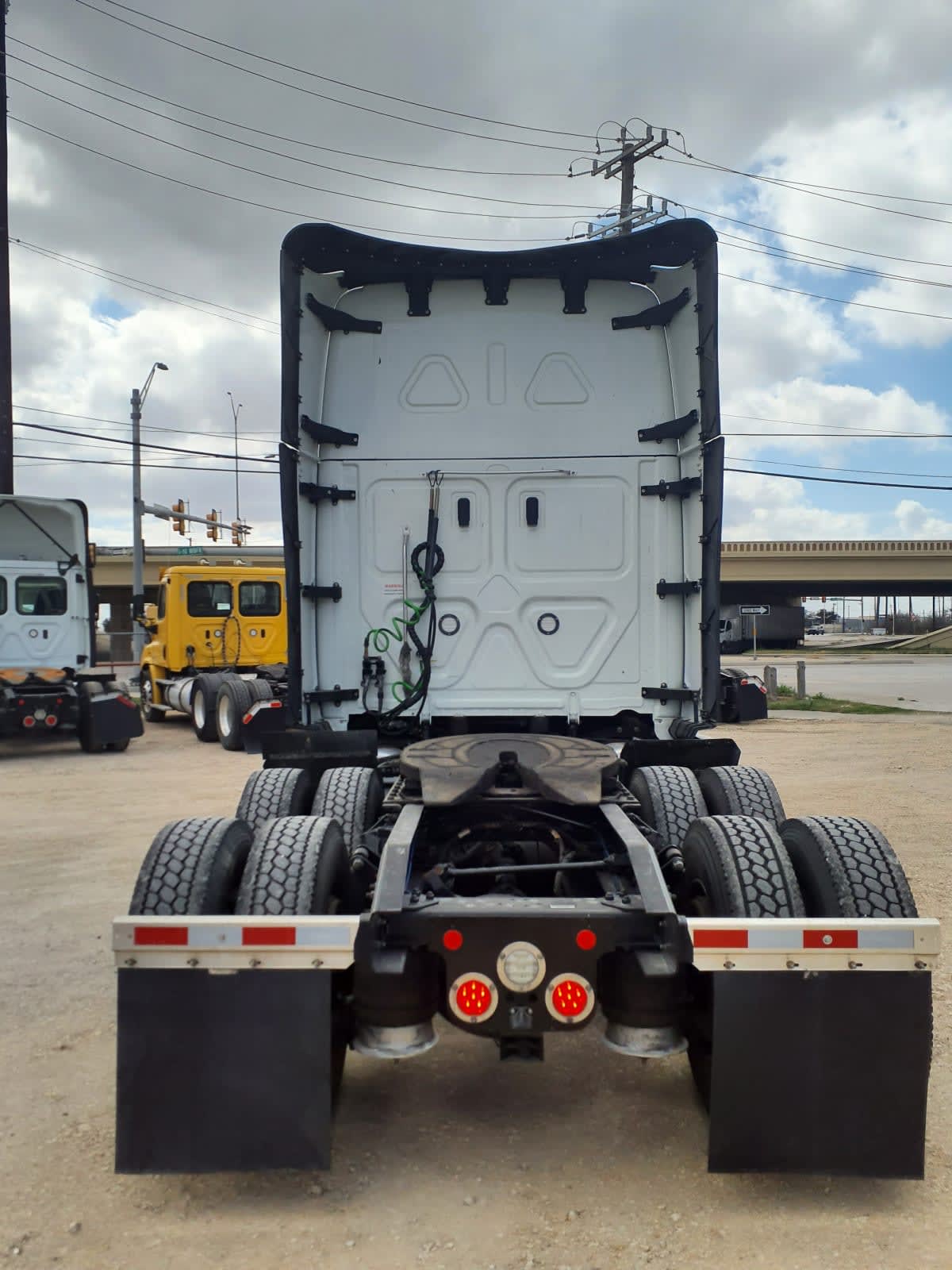 2022 Freightliner/Mercedes NEW CASCADIA PX12664 581814