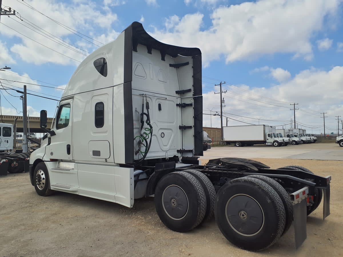 2022 Freightliner/Mercedes NEW CASCADIA PX12664 581814