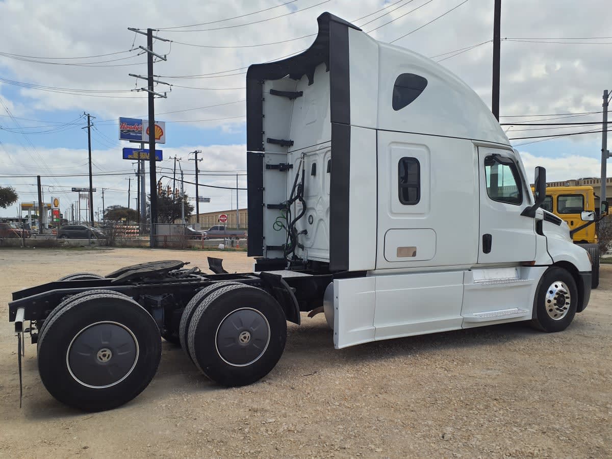 2022 Freightliner/Mercedes NEW CASCADIA PX12664 581814