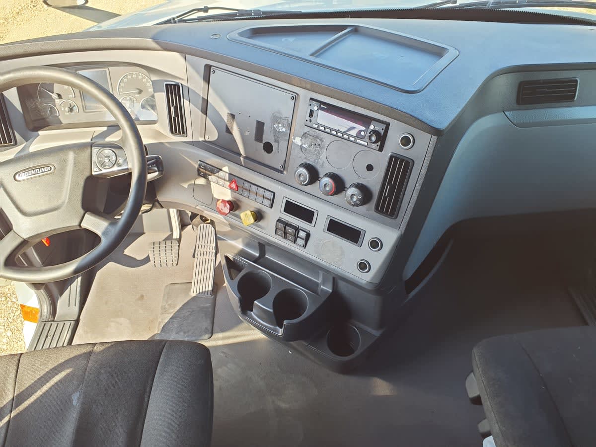 2022 Freightliner/Mercedes NEW CASCADIA PX12664 581872