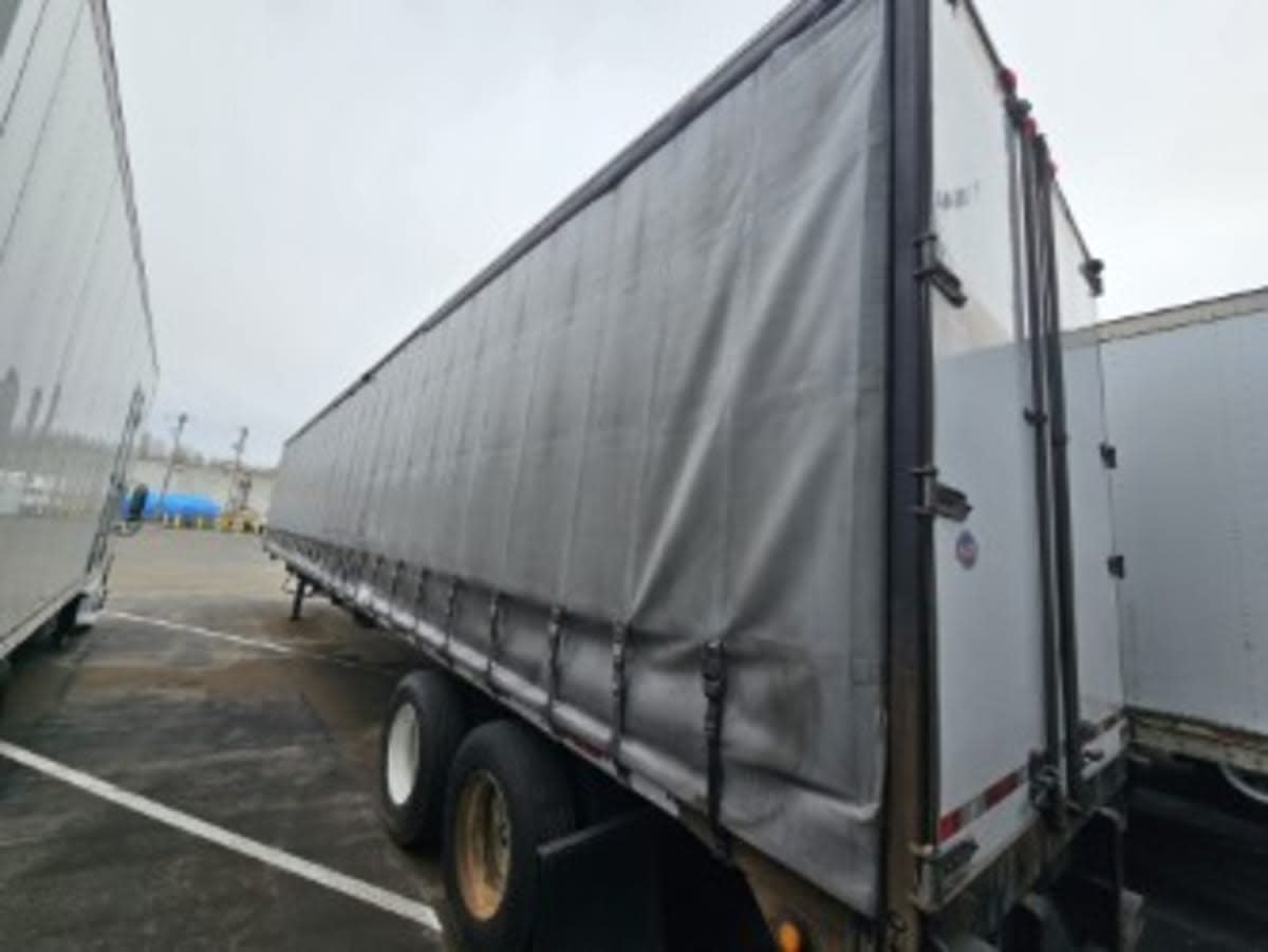 2015 Utility Trailers UNKNOWN 581889