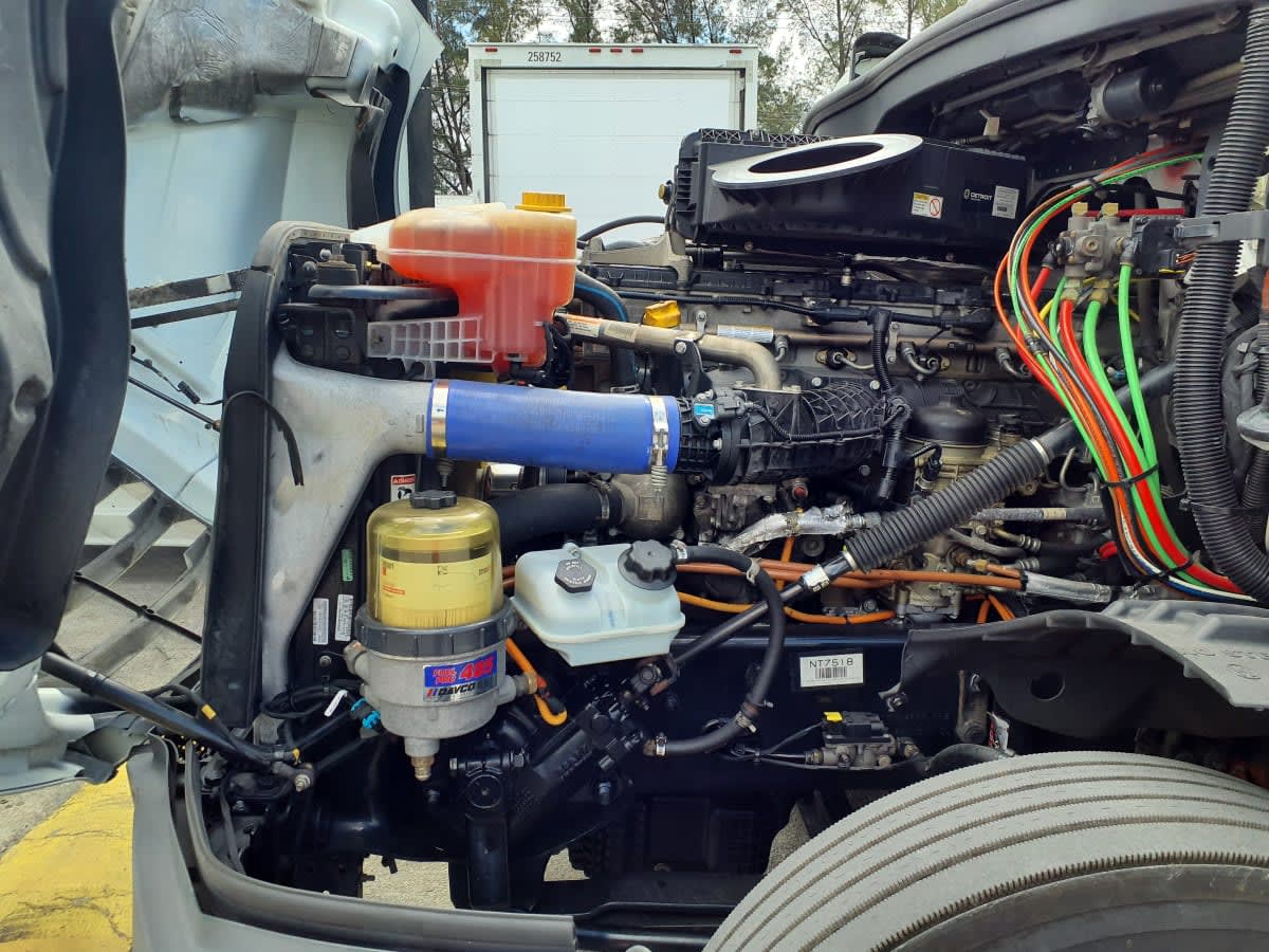 2022 Freightliner - image 9