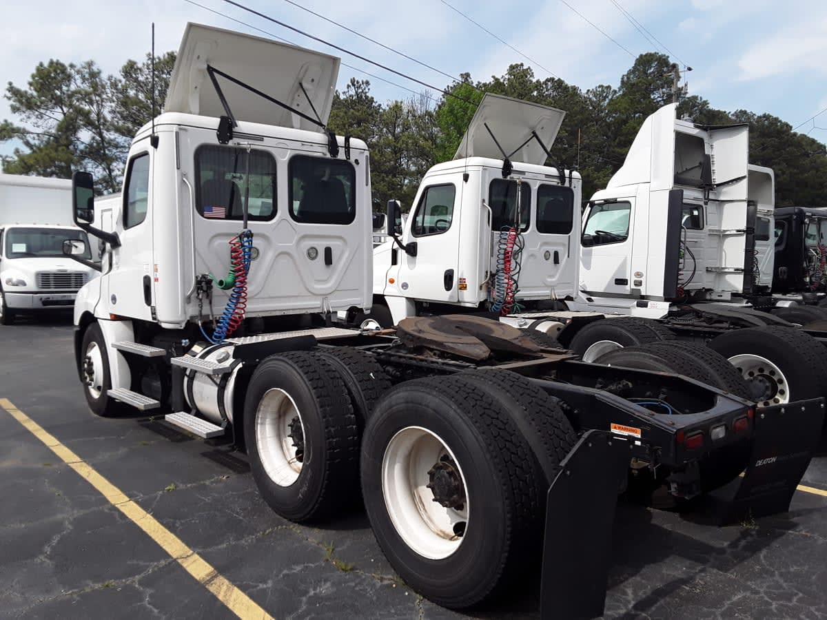 2019 Freightliner/Mercedes UNKNOWN 583351