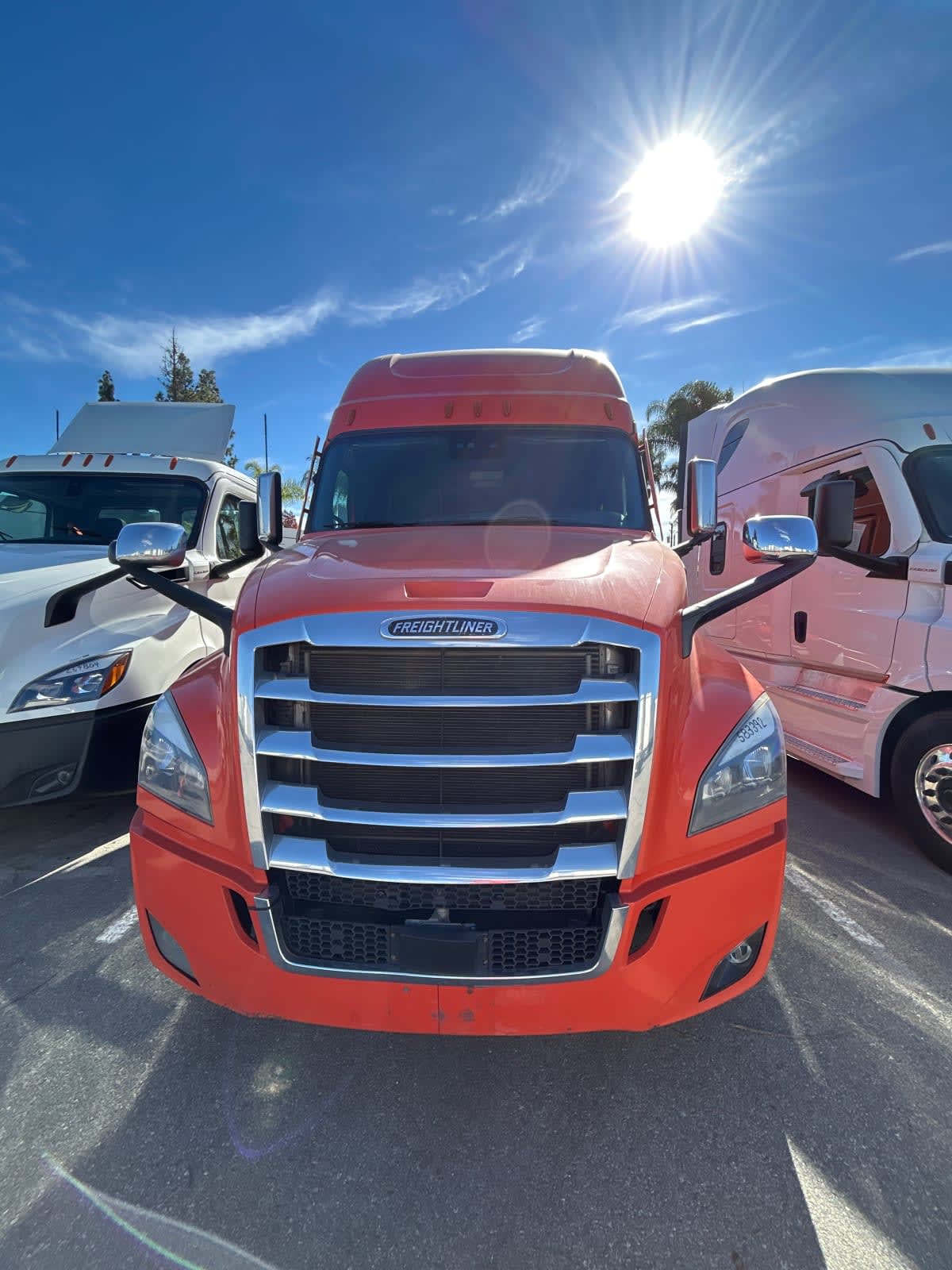 2022 Freightliner - image 2