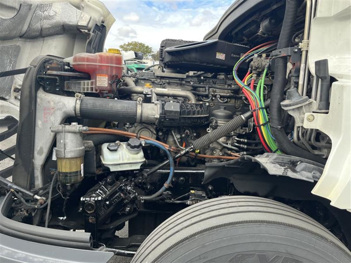 2018 Freightliner - image 9