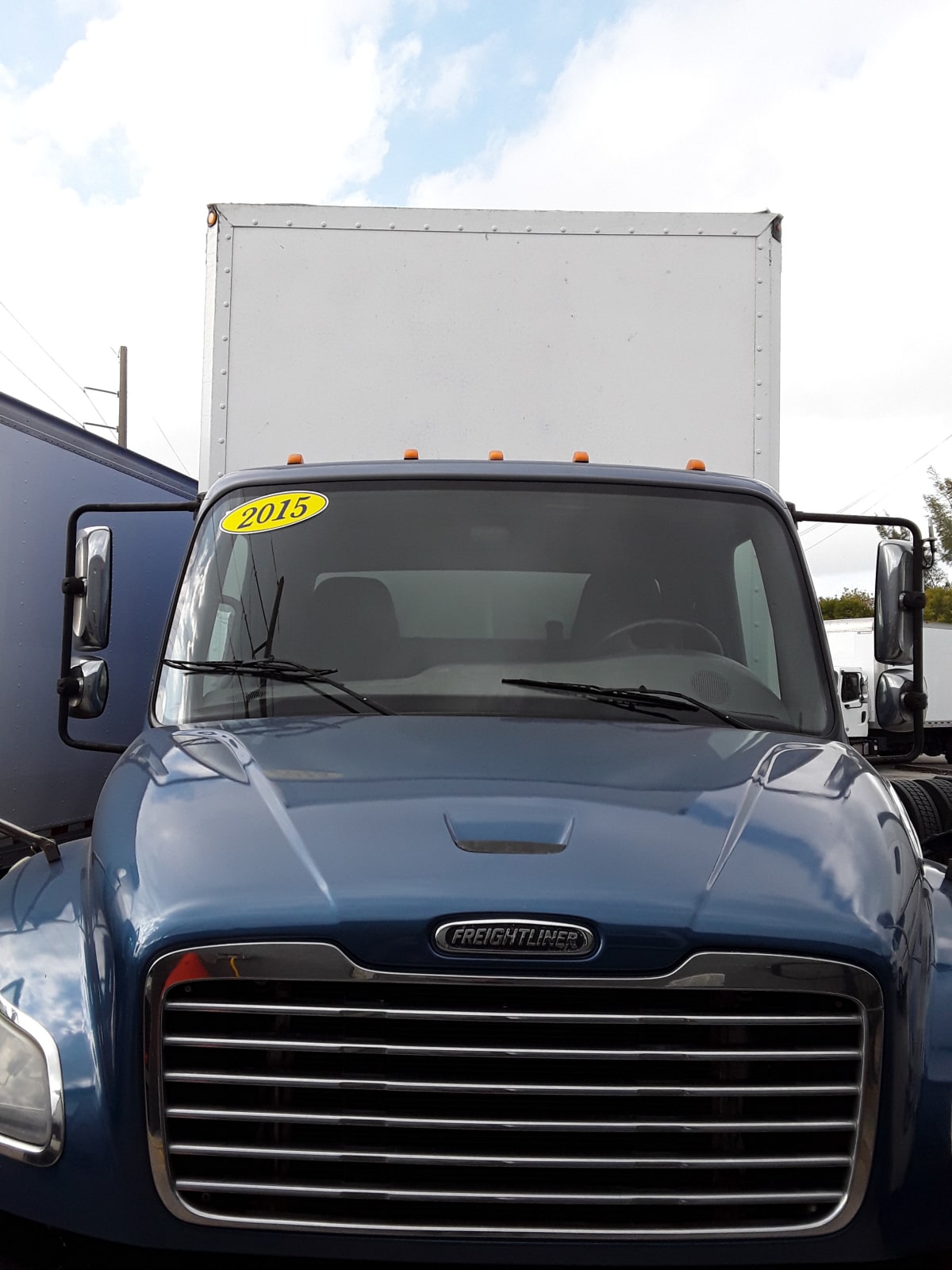 2015 Freightliner/Mercedes M2 106 583985